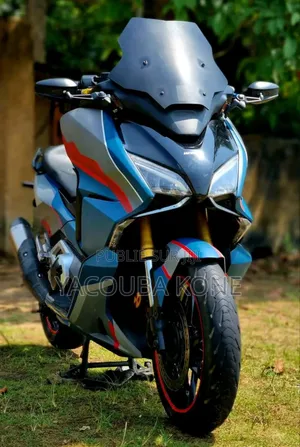 Neuf Honda Forza 2022 Bleu