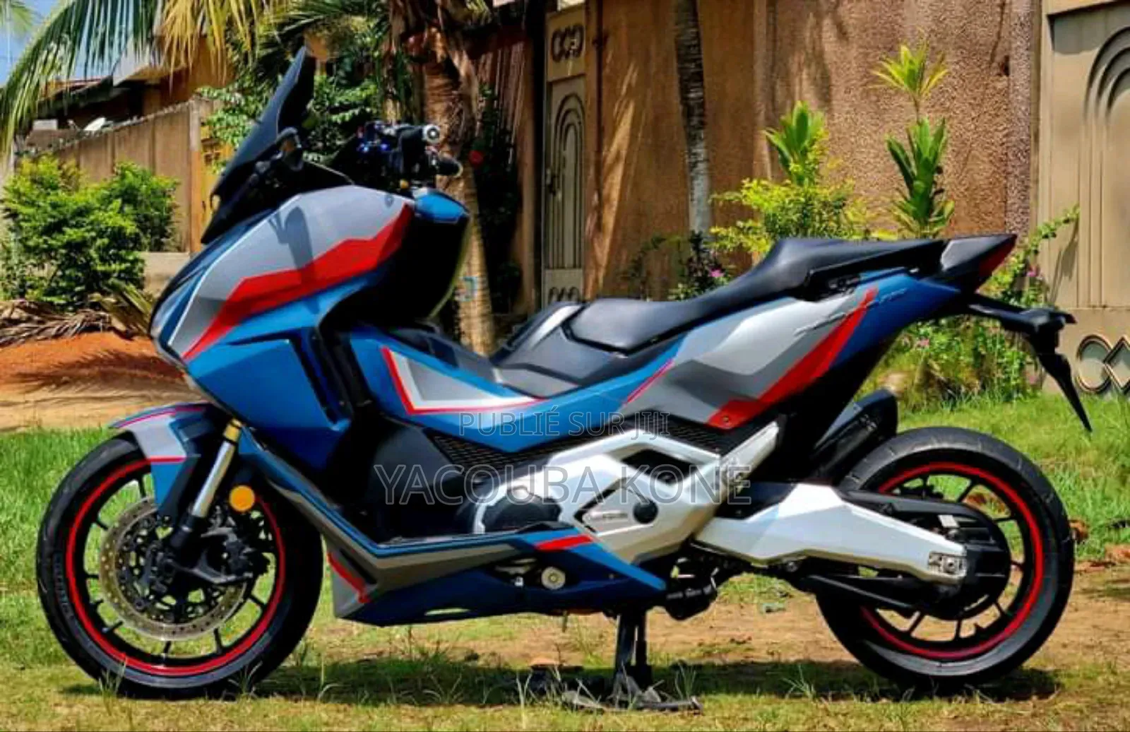 Neuf Honda Forza 2022 Bleu