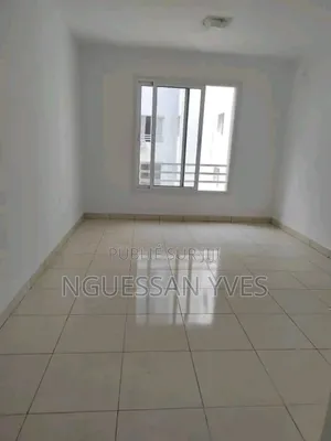 4chbre Appartement dans Yopougon à Louer