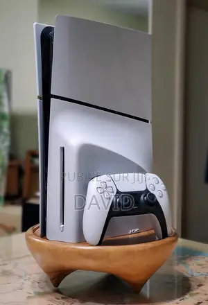 Photo - Ps5 Slim Digital Quasi Neuves