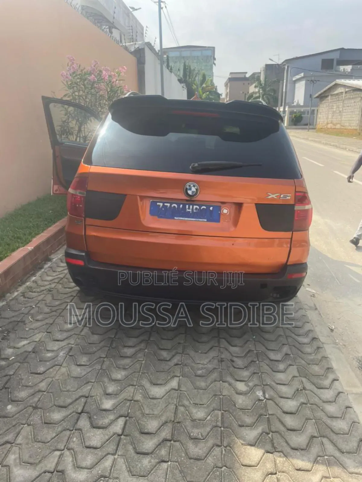 BMW X5 2010 Orange