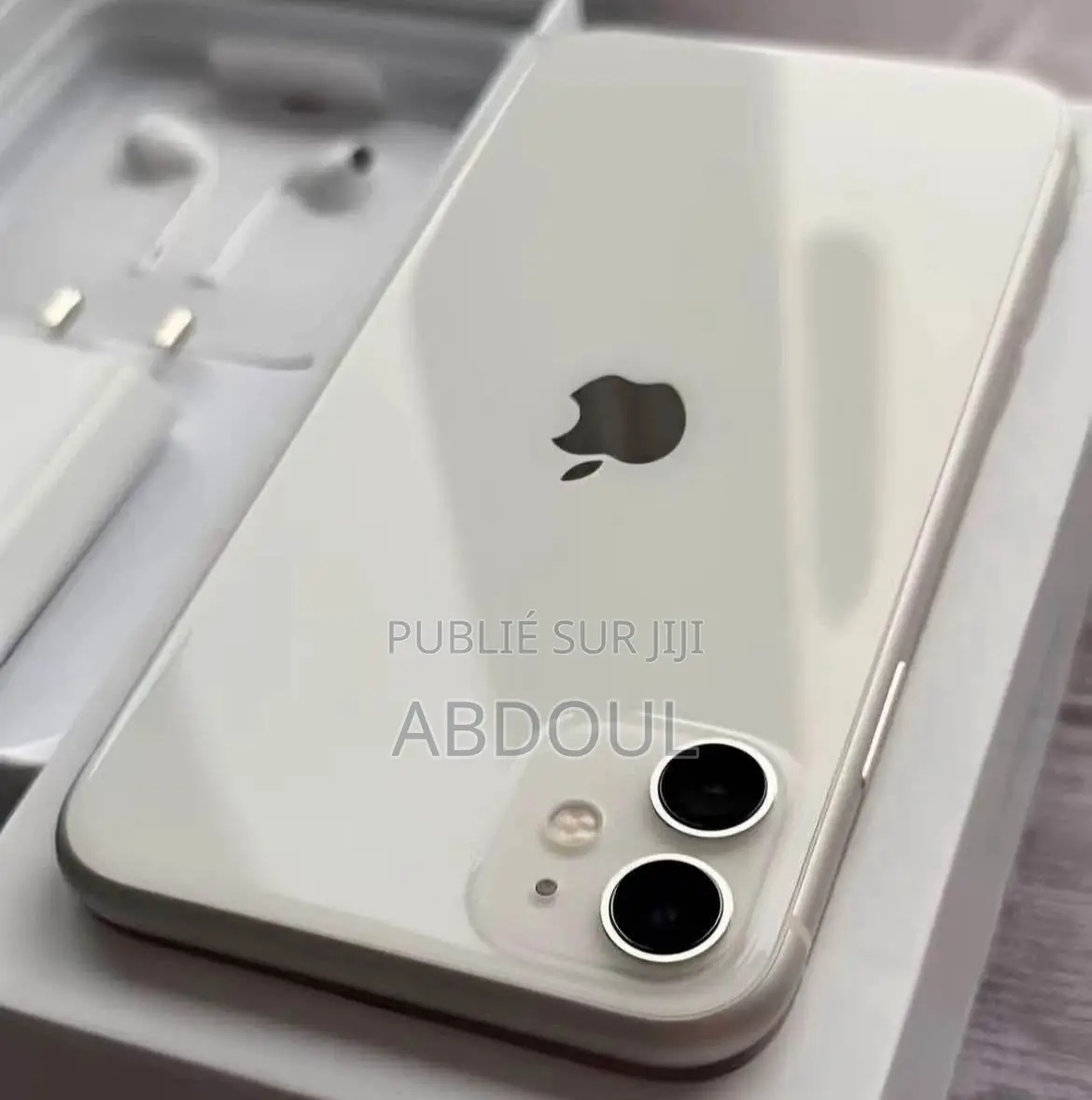 New Pomme iPhone 11 128 GB Autre