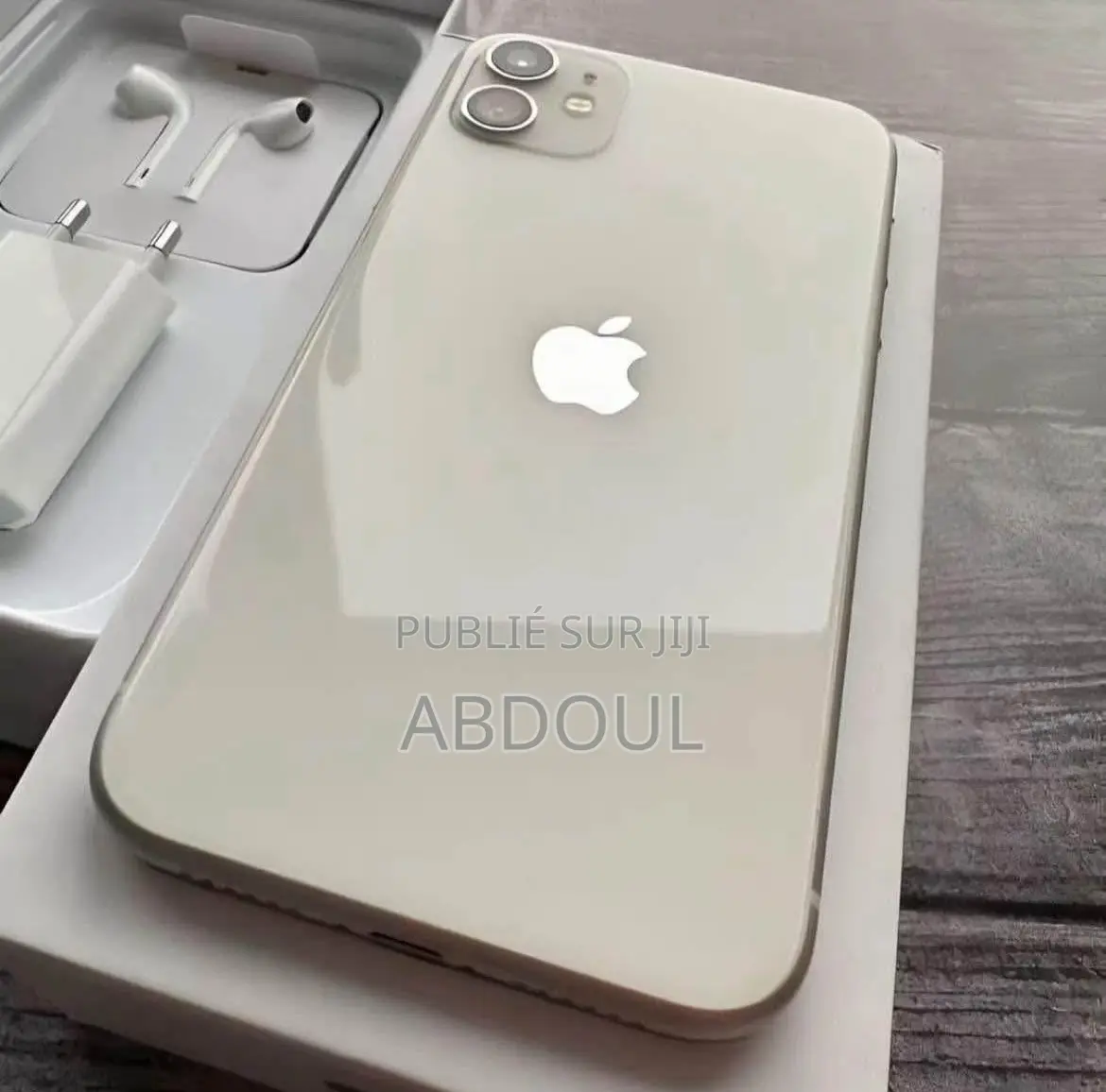 New Pomme iPhone 11 128 GB Autre