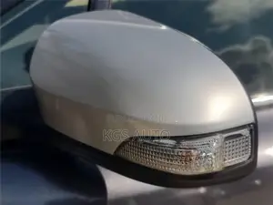 Toyota C-HR Limited 2022 Gris