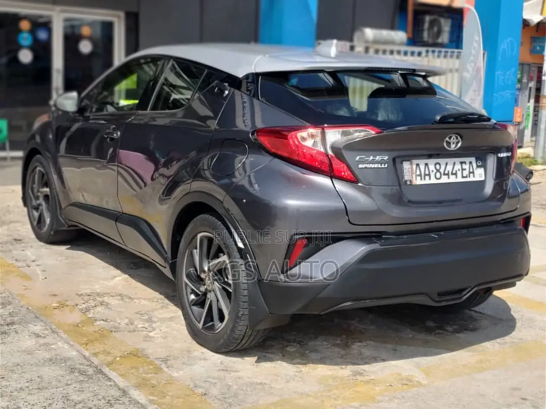 Toyota C-HR Limited 2022 Gris