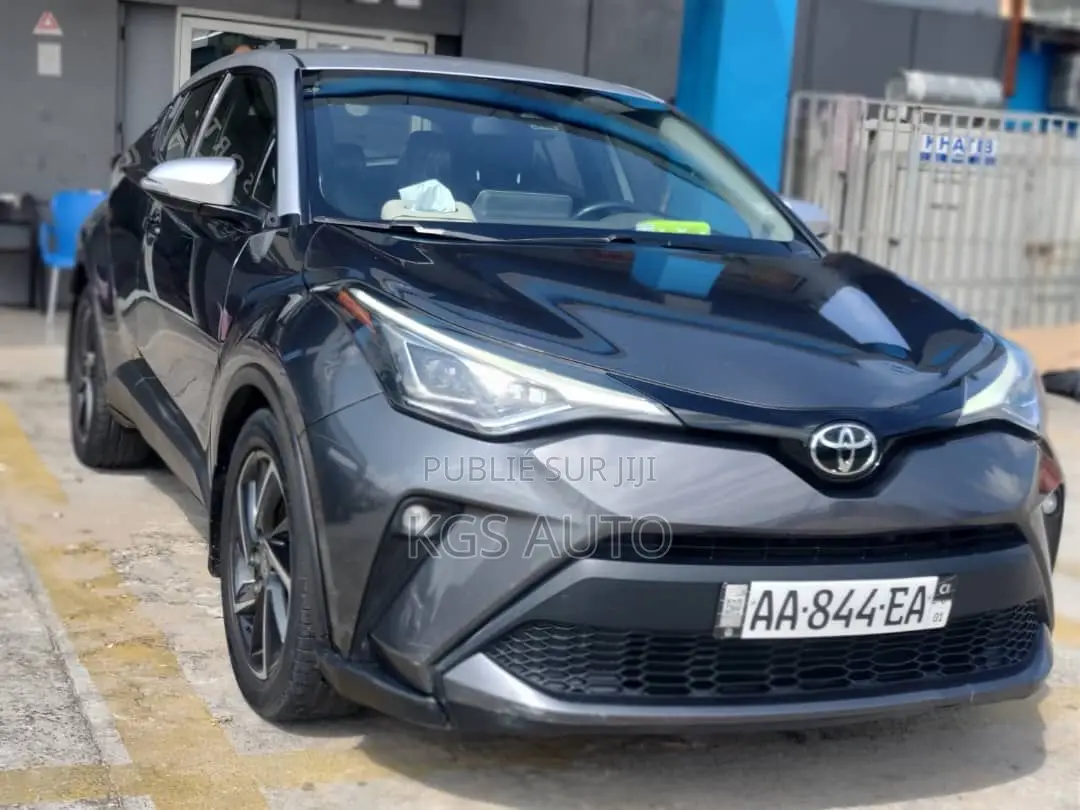 Toyota C-HR Limited 2022 Gris
