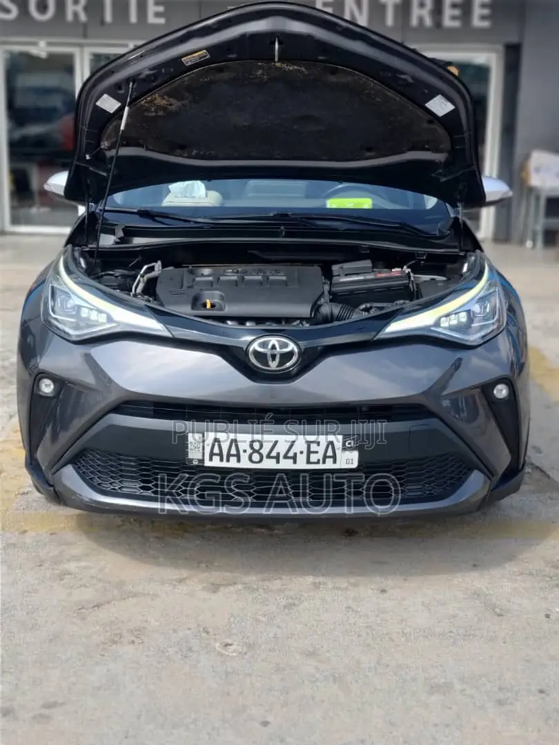 Toyota C-HR Limited 2022 Gris