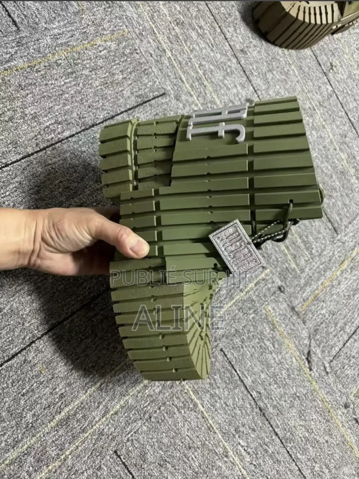 De Belles Paires De Bottes Disponibles