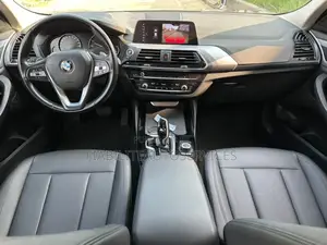 BMW X4 xDrive30i 2021 Gris
