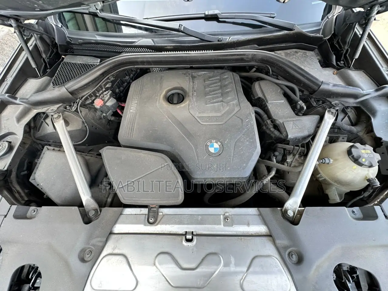 BMW X4 xDrive30i 2021 Gris