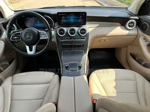 Mercedes-Benz GLC-Class 2021 Gris