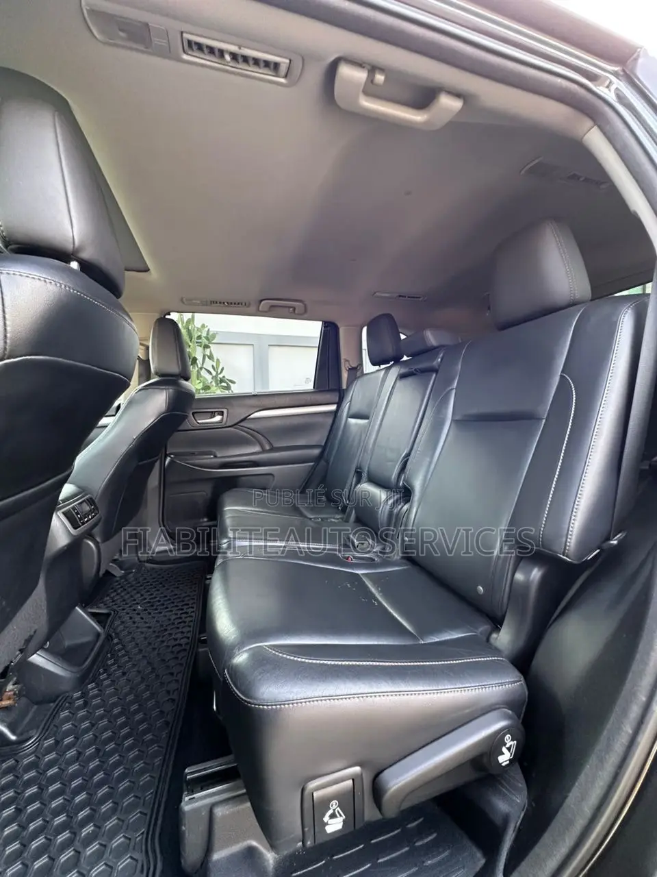 Toyota Highlander XLE 4x4 V6 (3.5L 6cyl 8A) 2018 Noir