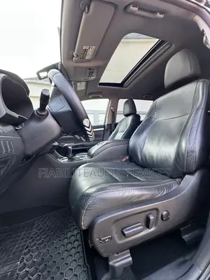 Toyota Highlander XLE 4x4 V6 (3.5L 6cyl 8A) 2018 Noir