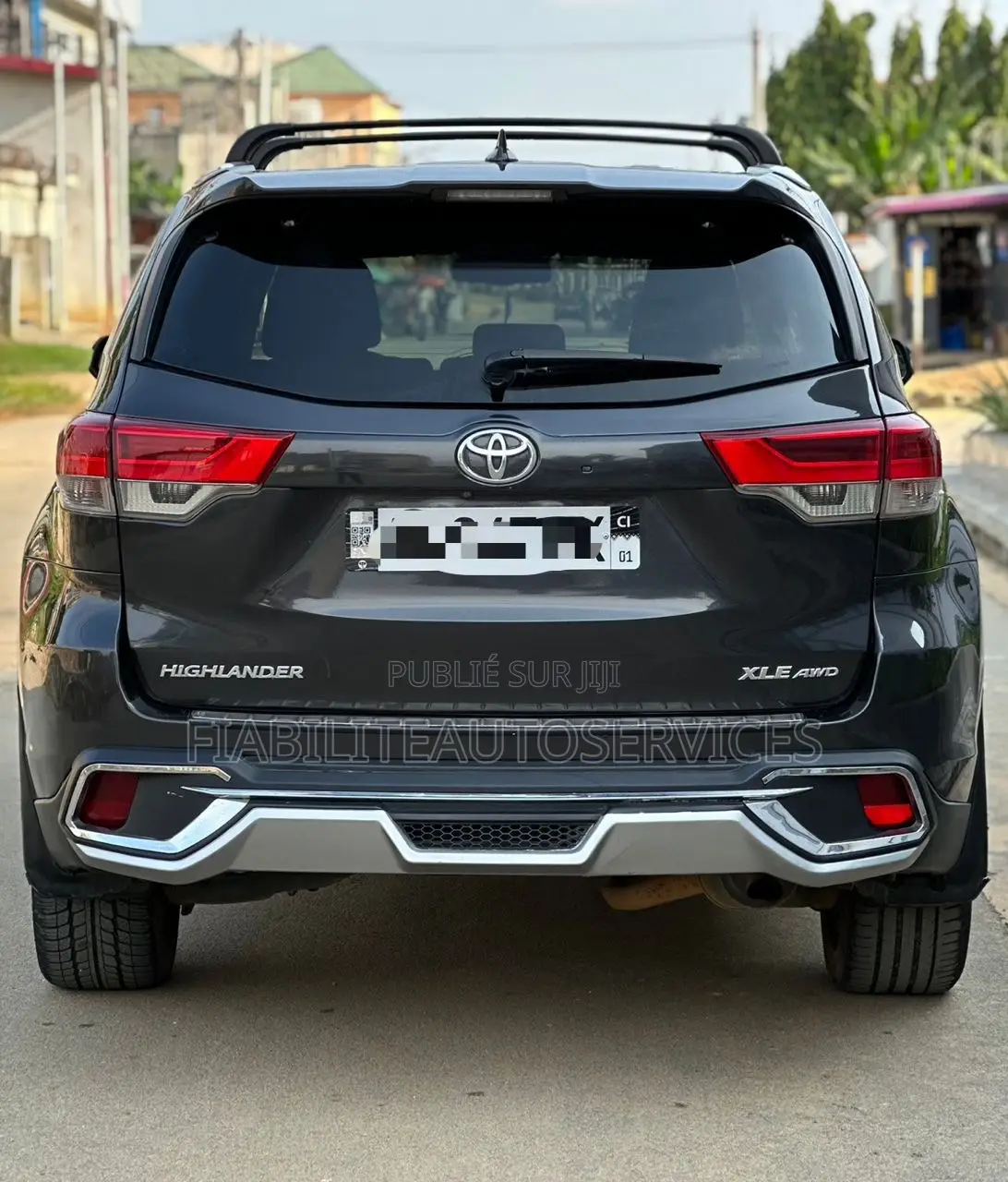 Toyota Highlander XLE 4x4 V6 (3.5L 6cyl 8A) 2018 Noir