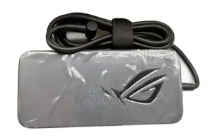 Photo - Chargeur Asus Gamer