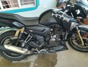 Neuf TVS Apache 180 RTR 2024 Autre