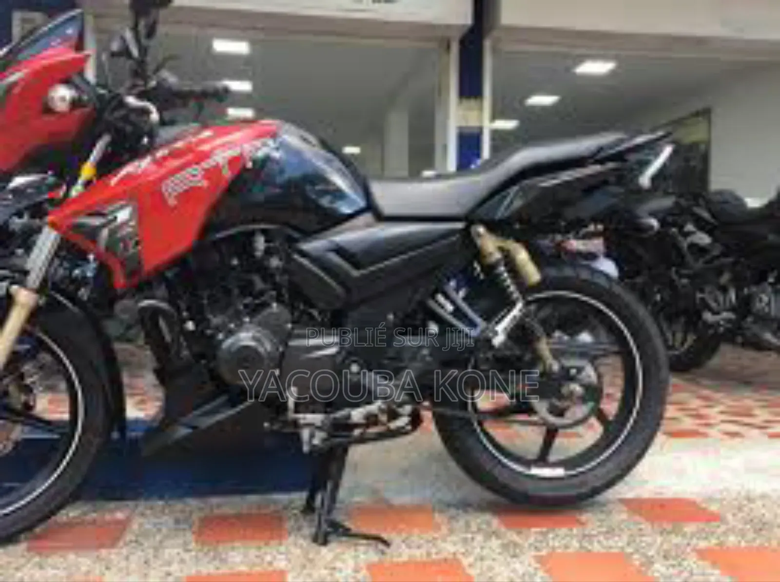 Neuf TVS Apache 180 RTR 2024 Autre