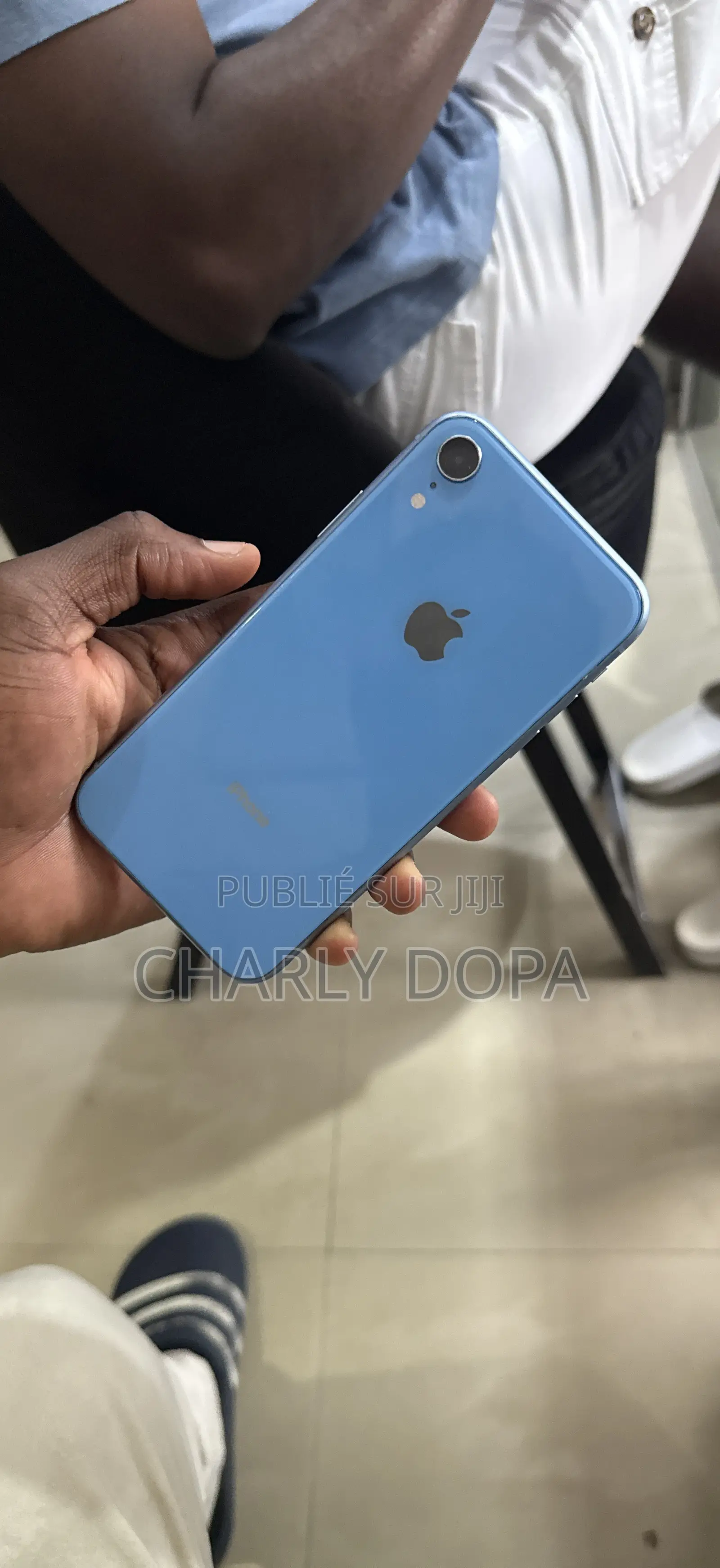 Apple iPhone XR 64 GB Bleu