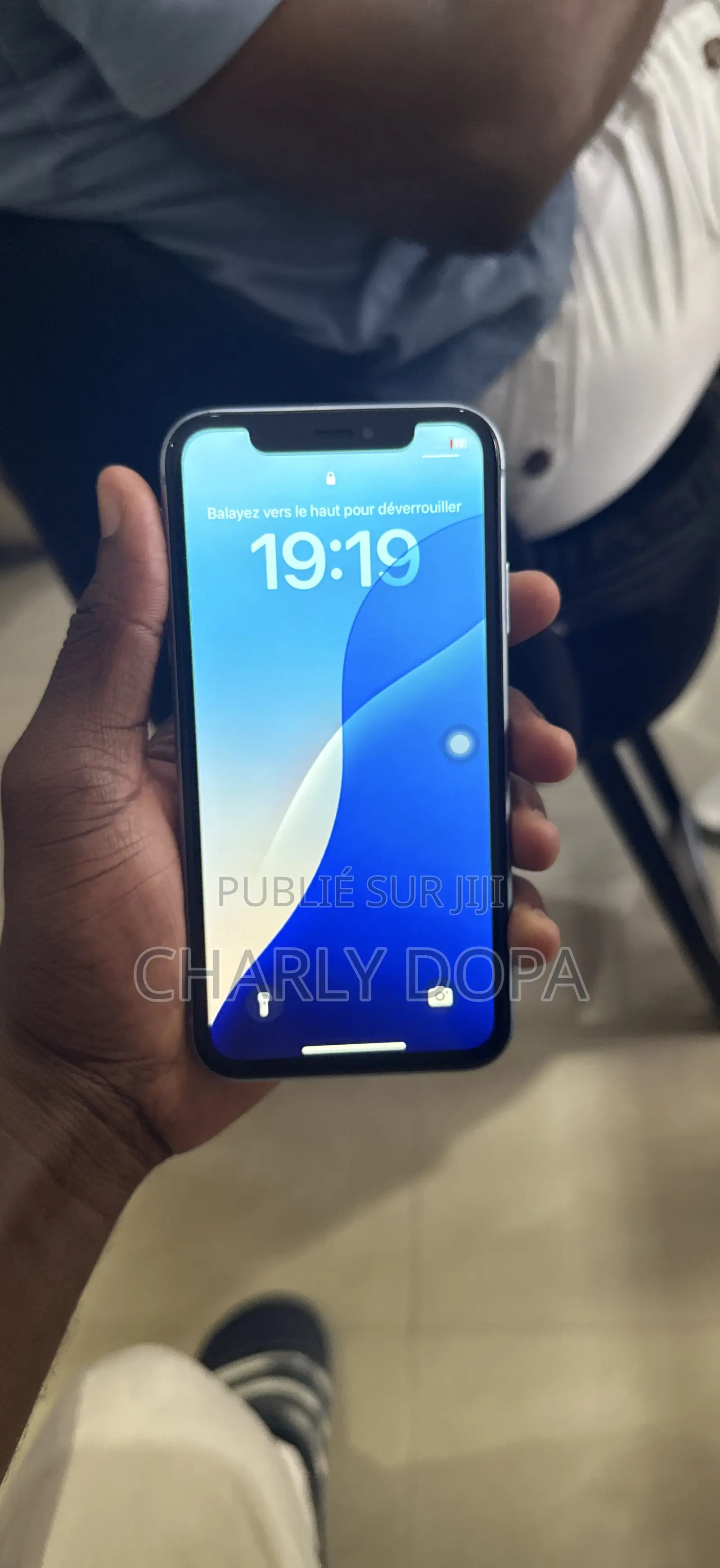 Apple iPhone XR 64 GB Bleu