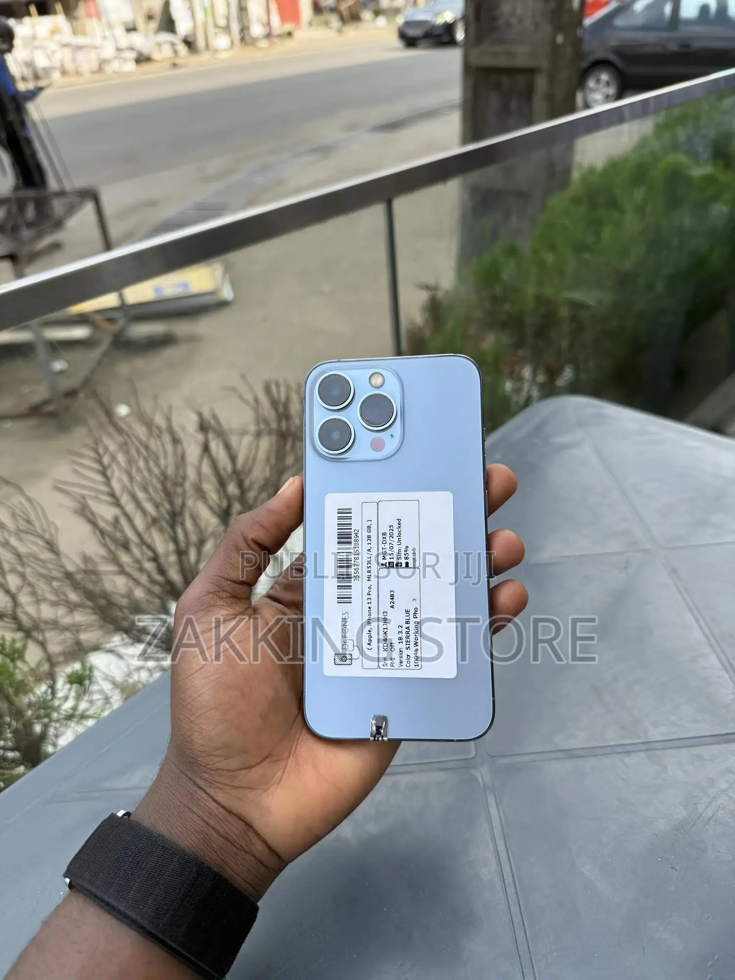 Pomme iPhone 13 Pro 128 GB Bleu