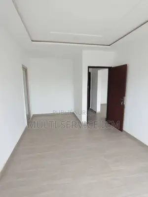 3chbre Duplex dans Cocody Faya à Vendre