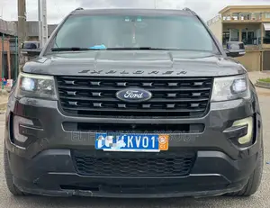 Photo - Ford Explorer Sport AWD 2018 Gris