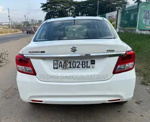 Suzuki Dzire 2023 Blanc
