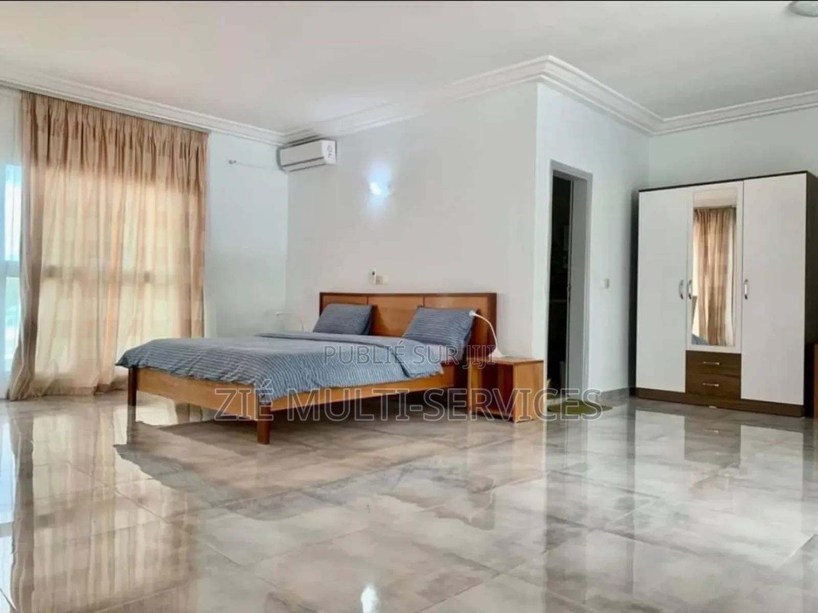 Furnished 5chbre Duplex dans Zié Multi-Service, Grand-Bassam à Vendre