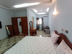 Furnished 20chbre Blocs d'appartements dans Zié Multi-Service, Toumodi