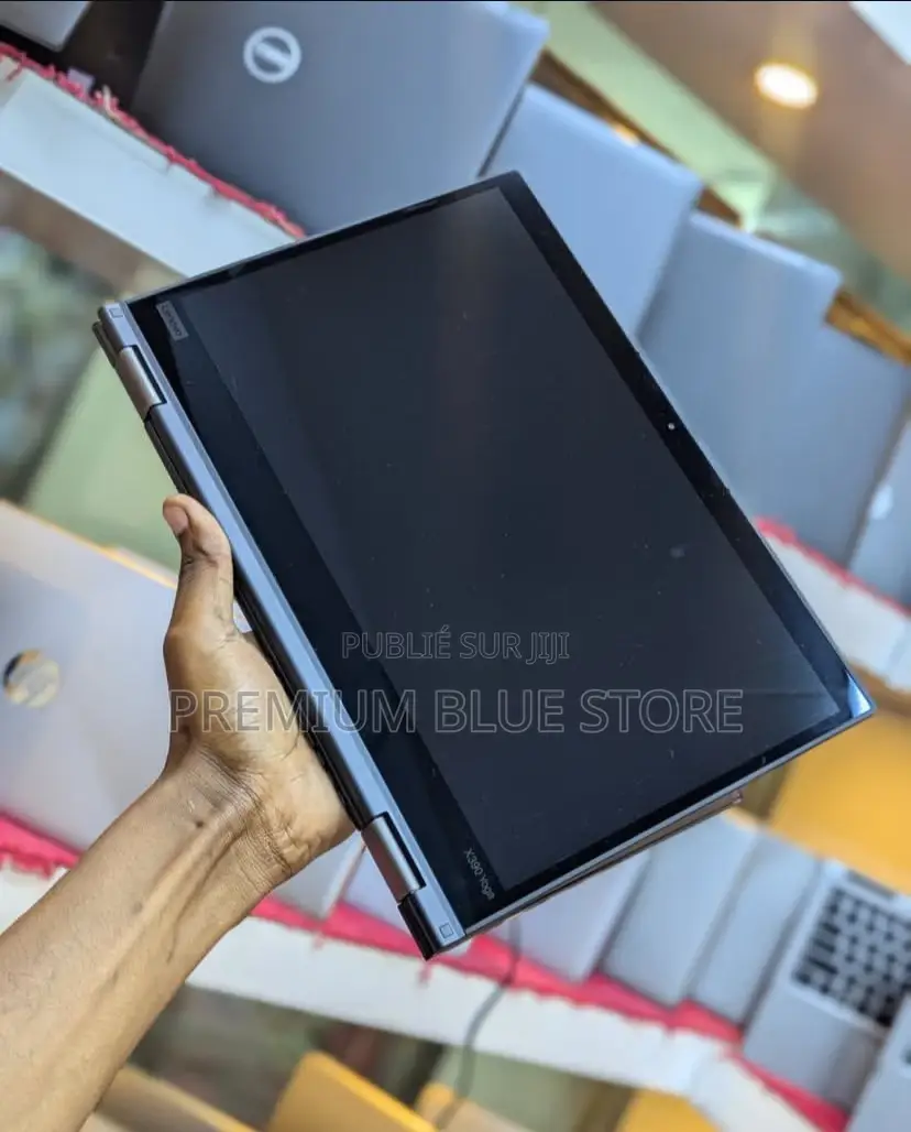 Neuf Lenovo ThinkPad X390 Yoga 8GB Intel Core I5 SSD 256GB