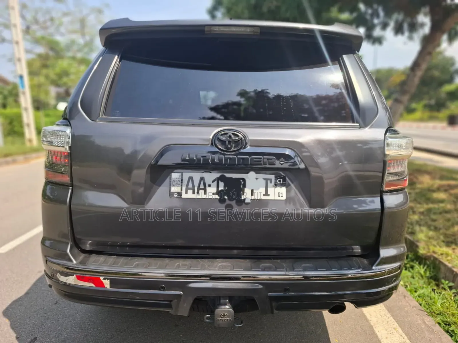 Toyota 4-Runner SR5 2021 Gris