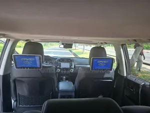 Toyota 4-Runner SR5 2021 Gris