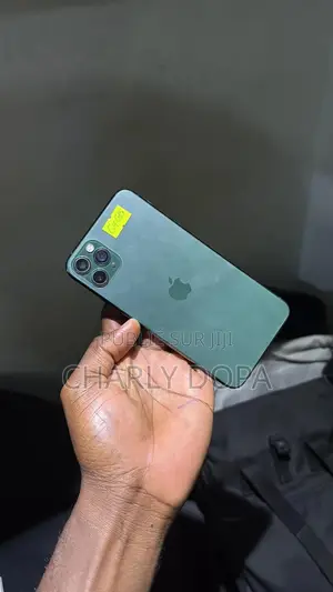Photo - Apple iPhone 11 Pro Max 64 GB Vert