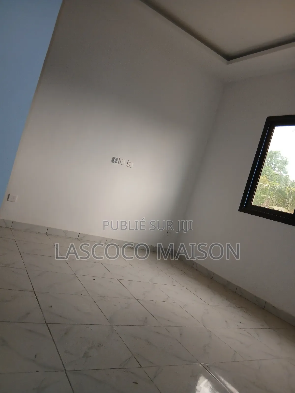 2chbre Appartement dans Lascoco Maison, Cocody à Louer