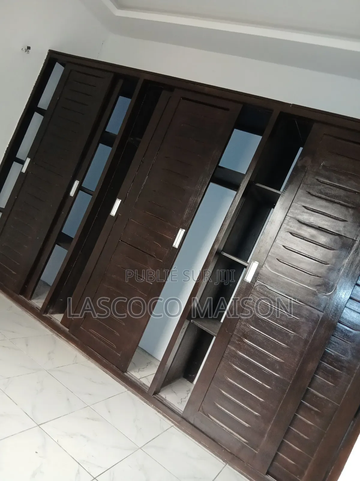 2chbre Appartement dans Lascoco Maison, Cocody à Louer