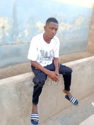 Photo - Salut La Première