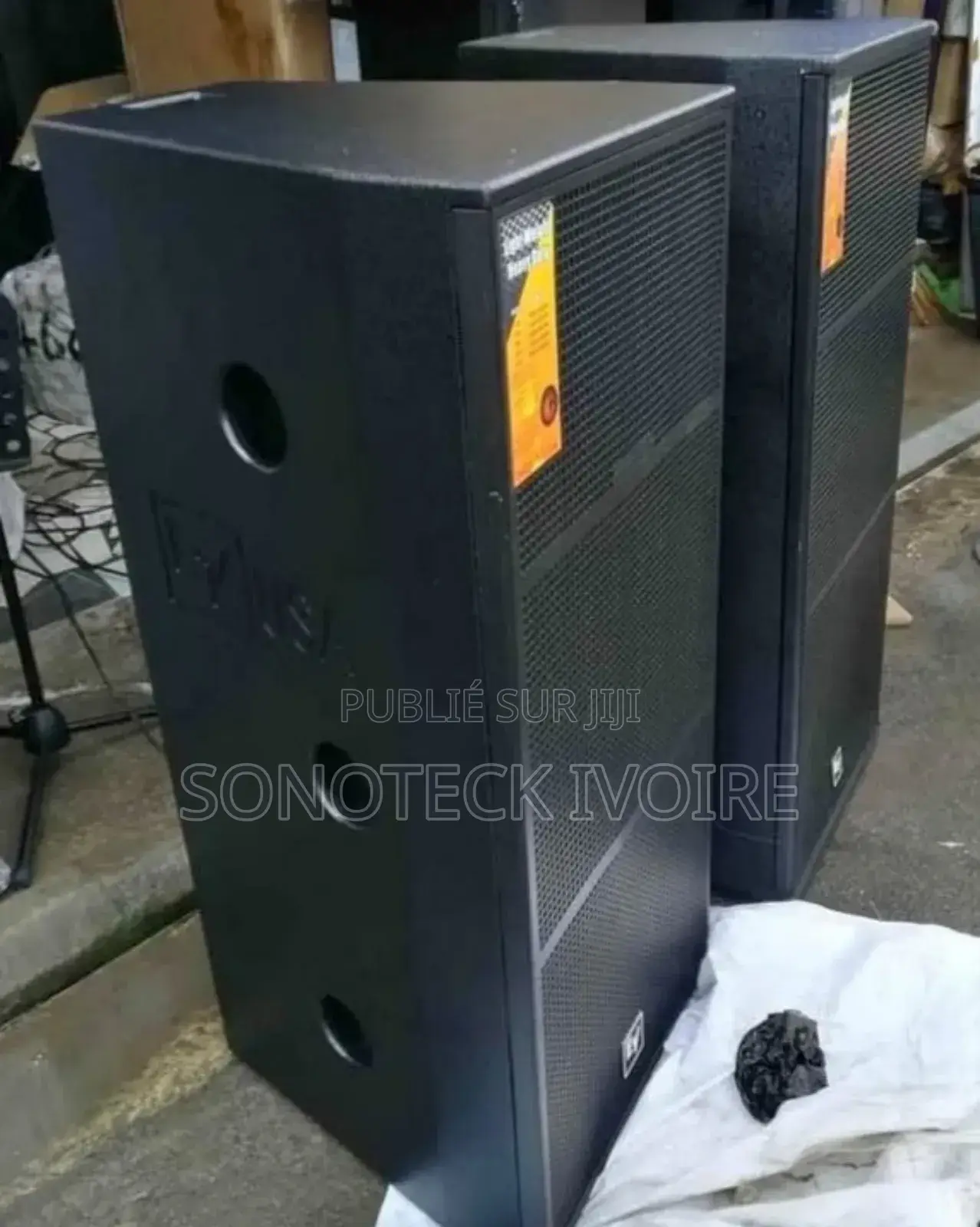 Colonne Pour Sono Disponible