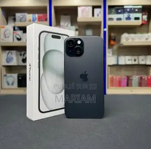 New Apple iPhone 15 256 GB Noir