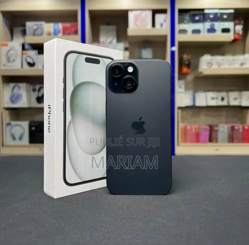 New Apple iPhone 15 256 GB Noir