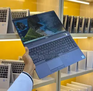 Neuf Ordinateur Portable Dell Latitude 5501 8GB Intel Core I5 SSD 256GB
