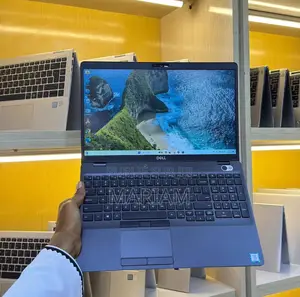 Photo - New Ordinateur Portable Dell Latitude 5501 8GB Intel Core I5 SSD 256GB