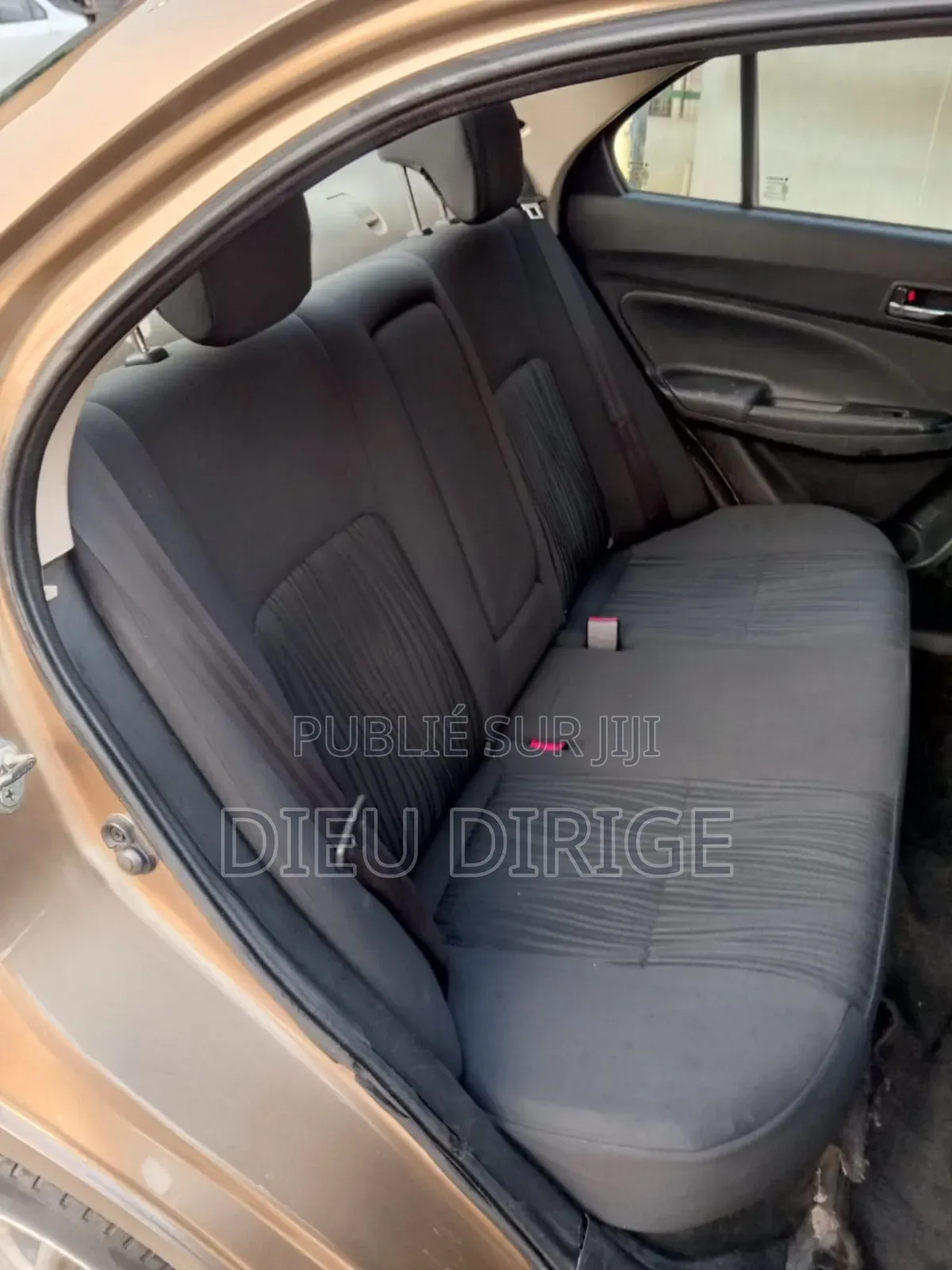 Suzuki Dzire 2023 Marron