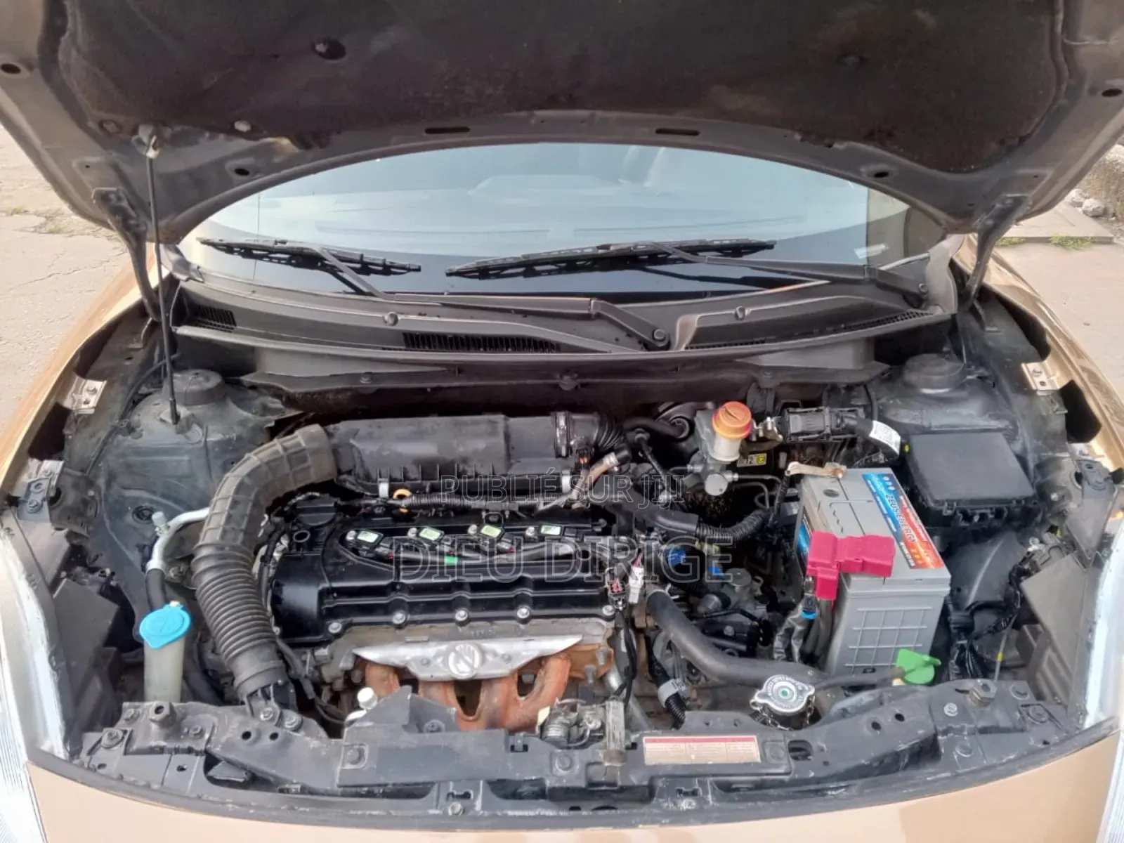 Suzuki Dzire 2023 Marron