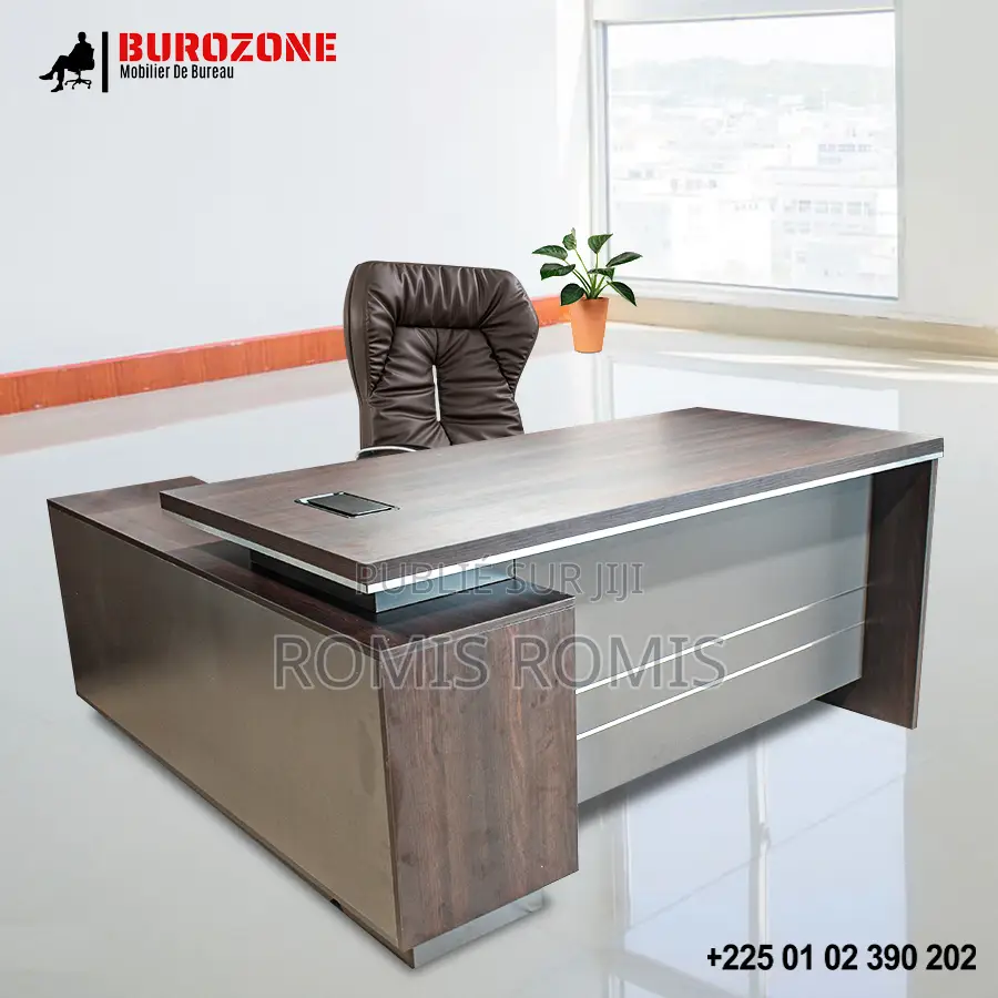 Bureau Directeur Wn-105-16