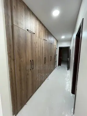 4chbre Appartement dans Cocody à Louer