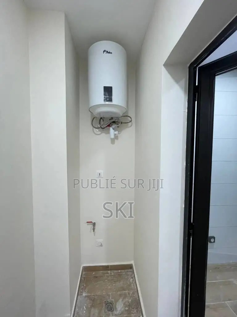 4chbre Appartement dans Cocody à Louer