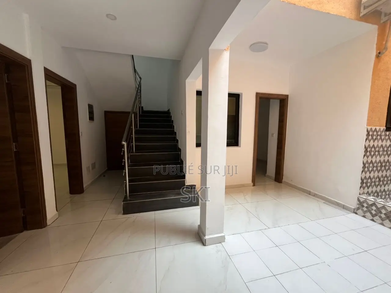 3chbre Maison dans Cocody à Louer