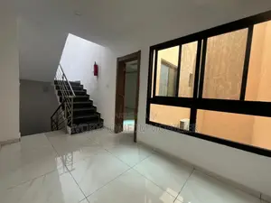 3chbre Maison dans Cocody à Louer