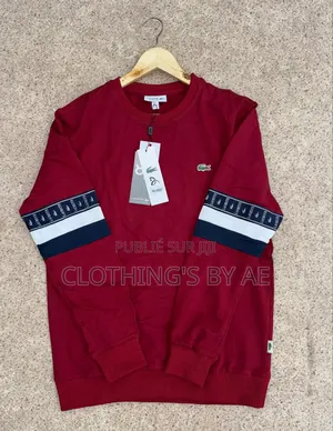 Photo - Pulls Sans Manches Lacoste