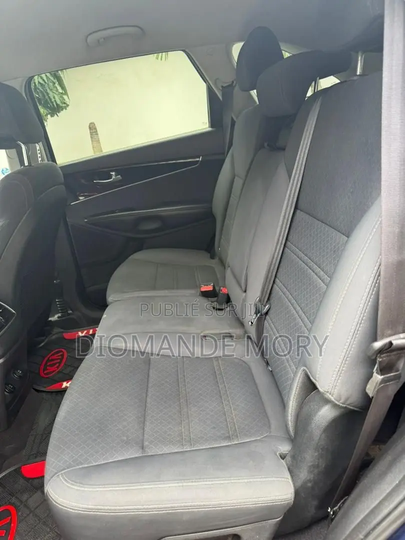 Kia Sorento 4dr SUV 2016 Bleu